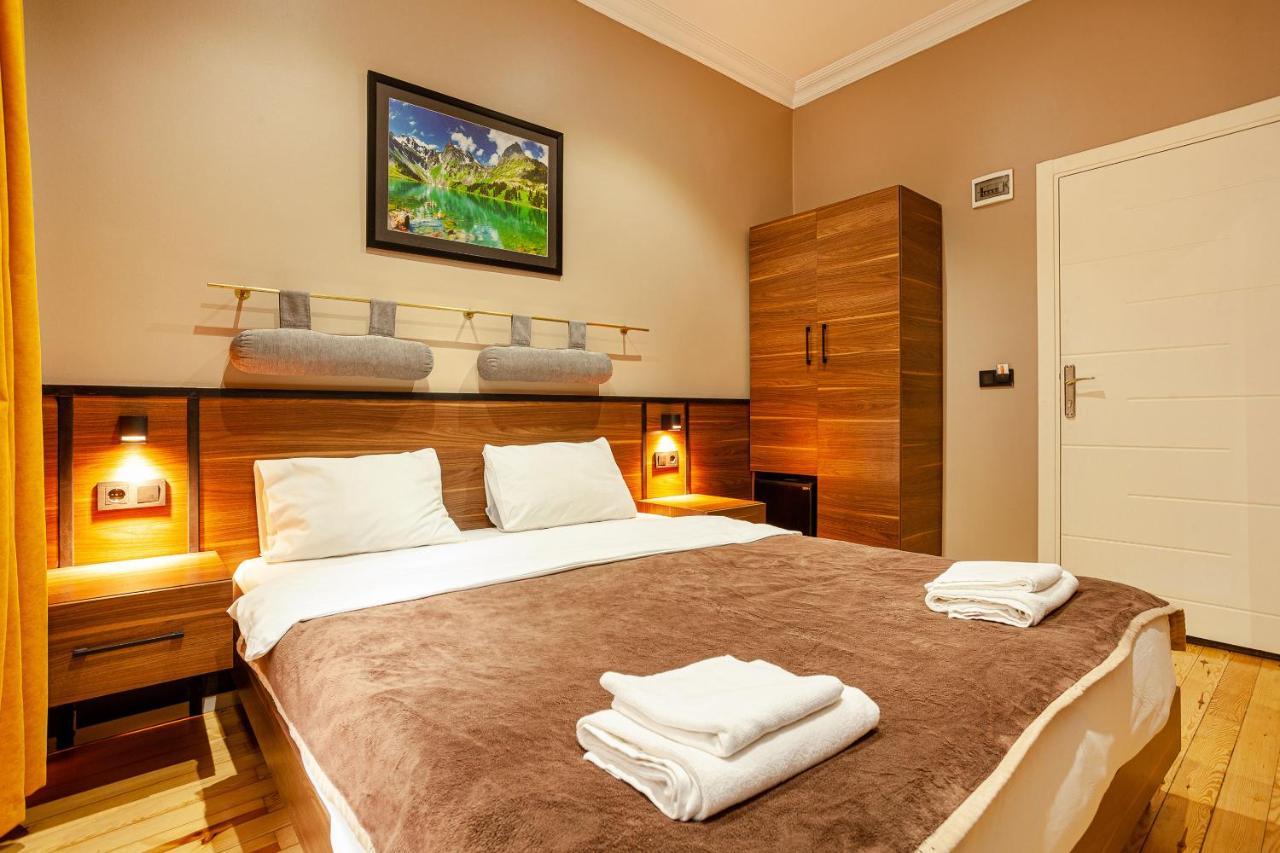 Aram Kerasi Rooms Istanbul Exterior photo