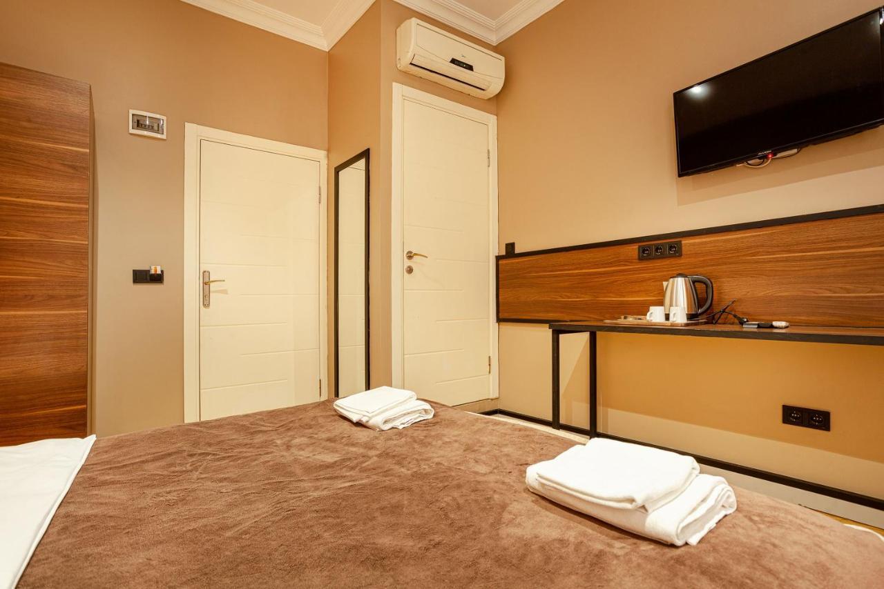 Aram Kerasi Rooms Istanbul Exterior photo