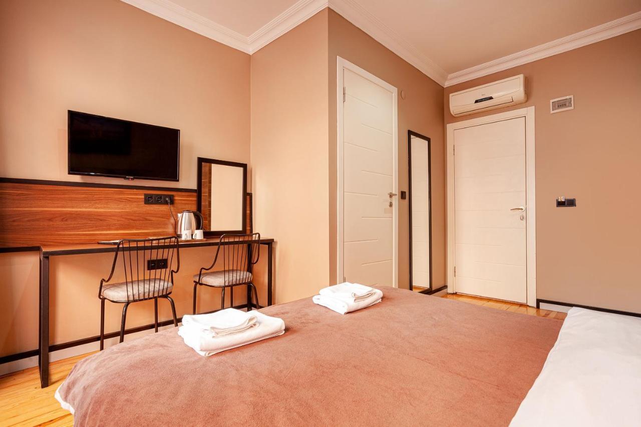 Aram Kerasi Rooms Istanbul Exterior photo