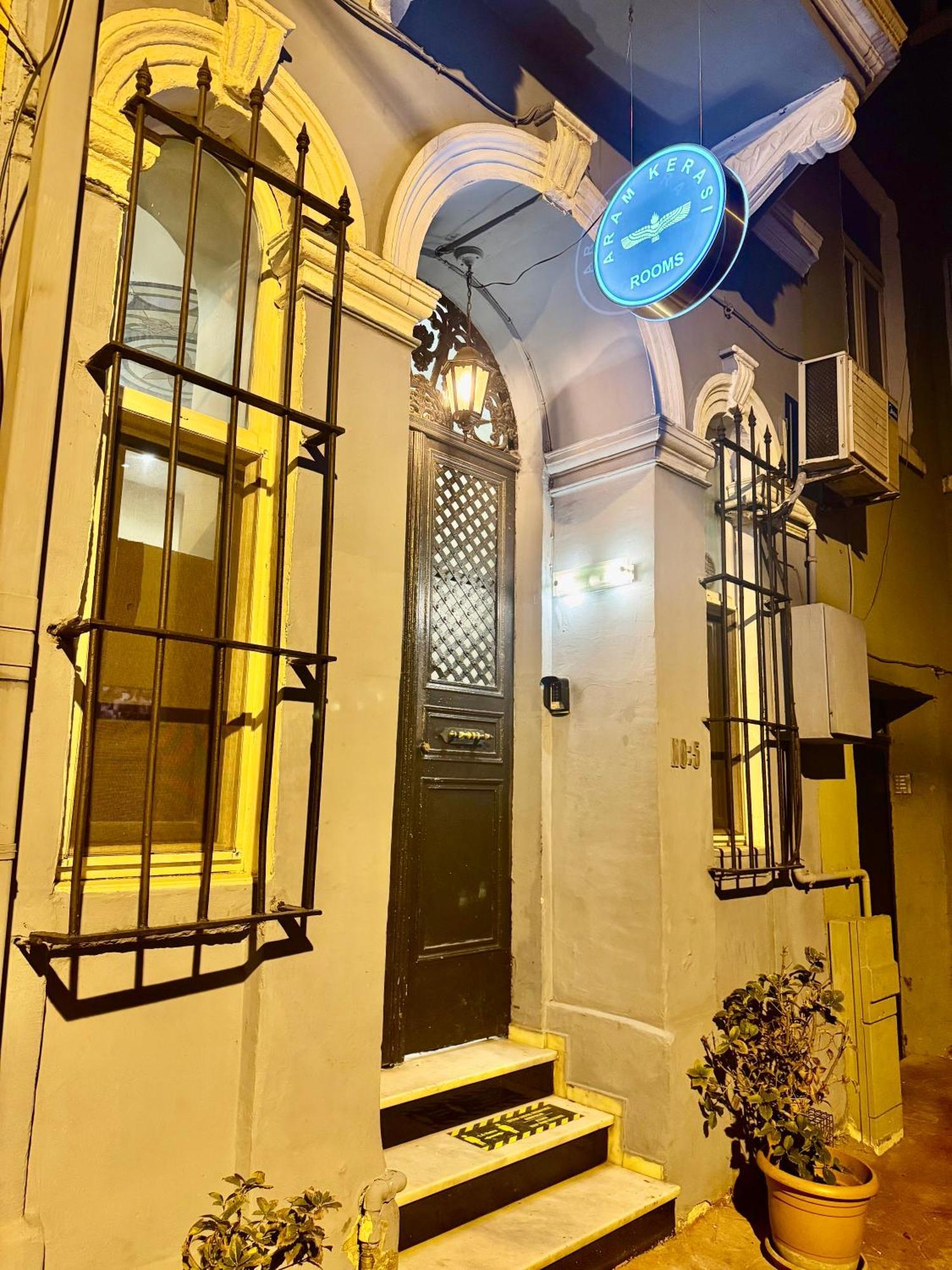 Aram Kerasi Rooms Istanbul Exterior photo